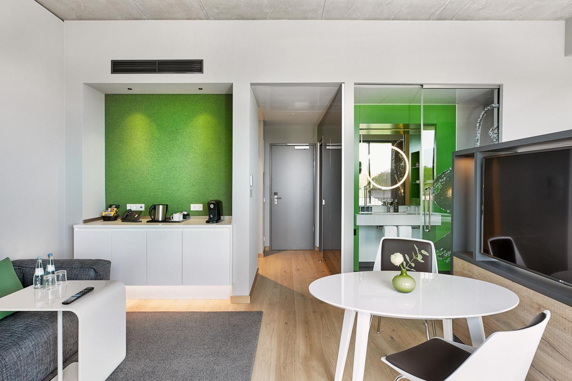 H4 Hotel Moenchengladbach Im Borussia-Park Exterior photo